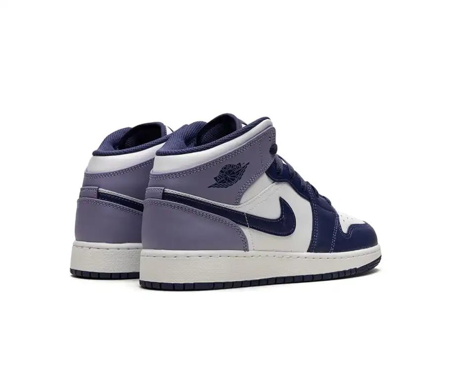 Air Jordan 1 Mid Blueberry