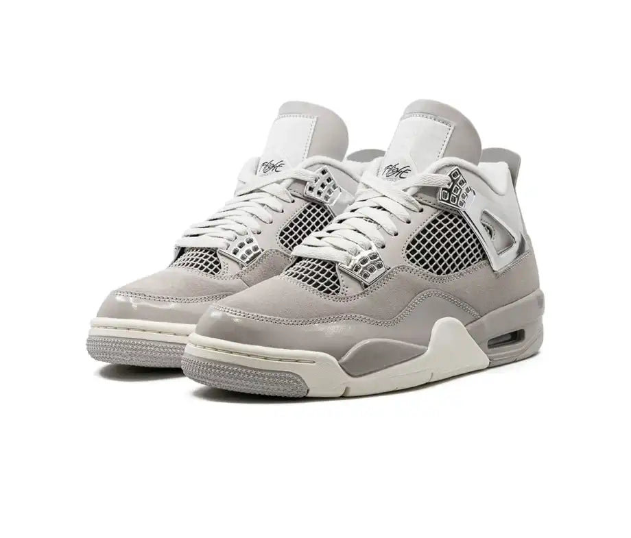 Air Jordan 4 Frozen Moments (W)