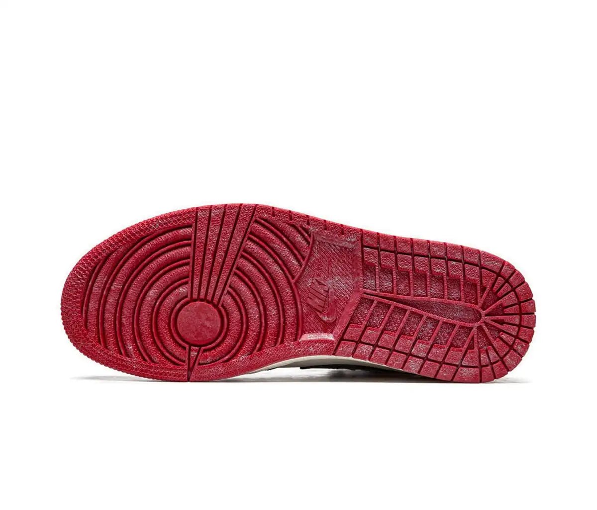 Air Jordan 1 High Chicago Lost and Found
