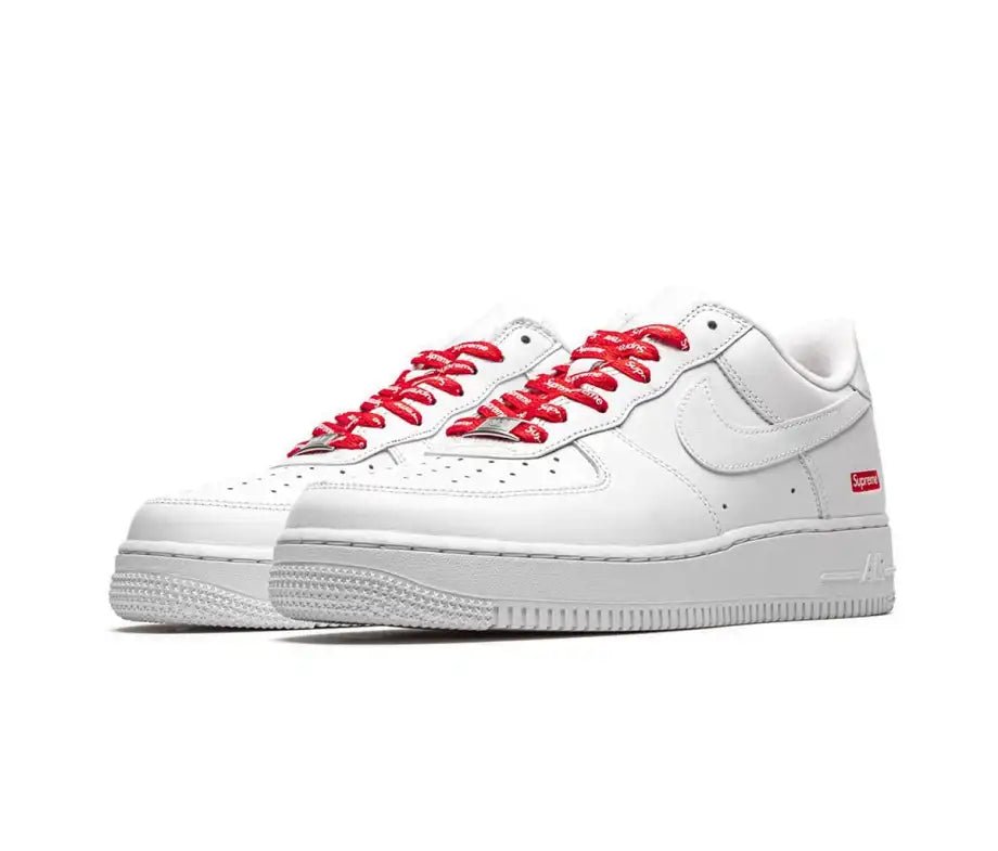 Nike Air Force 1 Low Supreme White